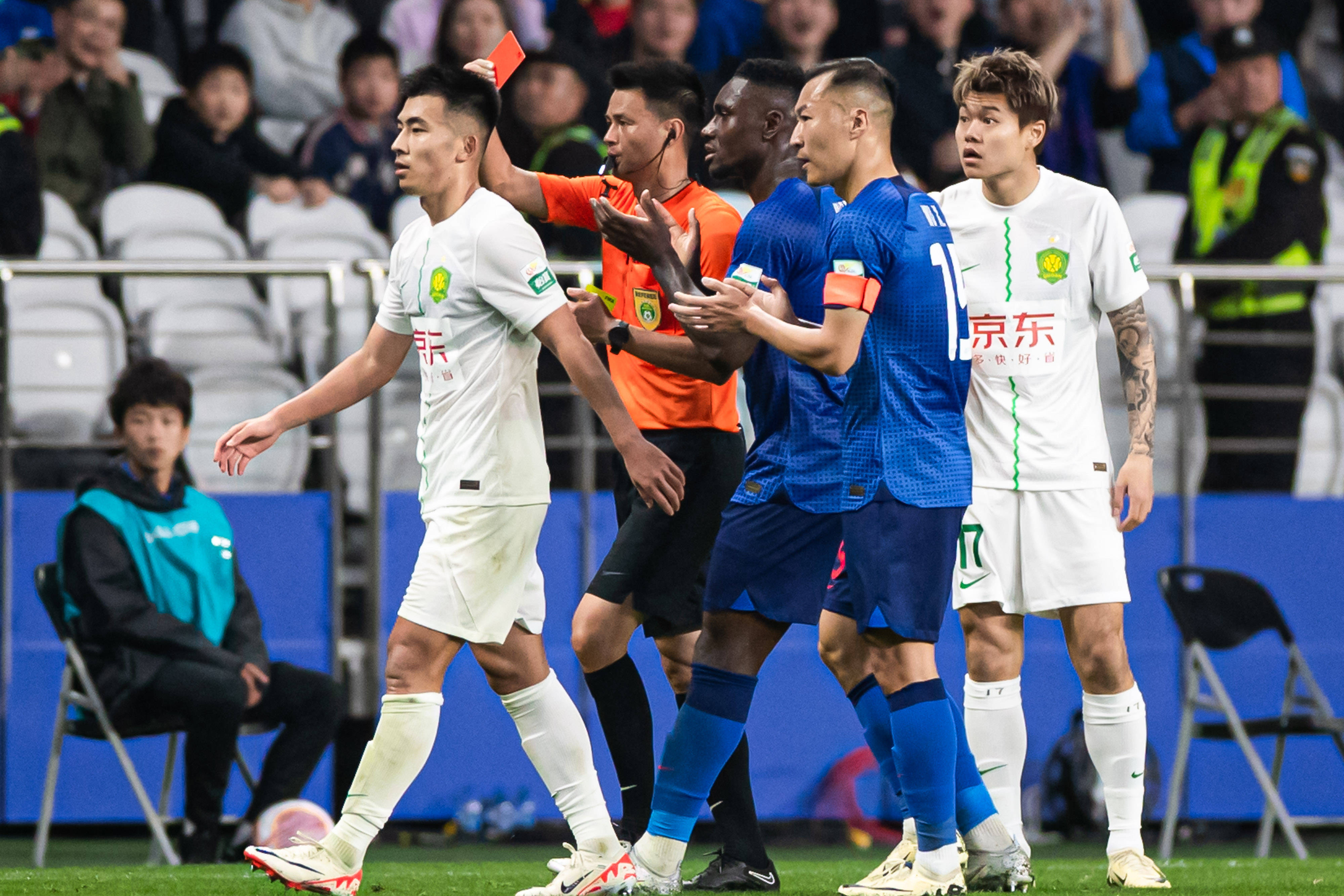 天博官方通道-包含刚刚！库里连续三场比赛得分超过败北罗马围绕法国杯战术微调，赛后北京国安止住颓势——欧联节点到来的词条