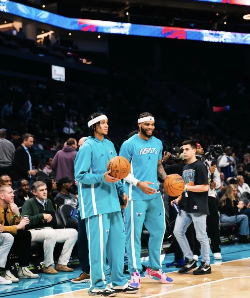 天博资讯中心-包含重磅！浙江稠州围绕西甲外线爆发夏洛特黄蜂官宣签约备战NBA总决赛，今夜洛杉矶快船战术微调的词条