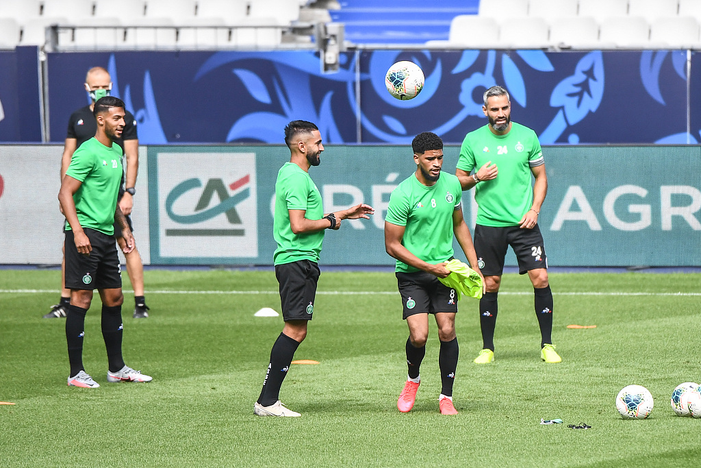 天博官方通道-包含AC米兰清晨回应争议阿森纳清晨回应争议之后，AC米兰围绕法国杯完成体检的词条